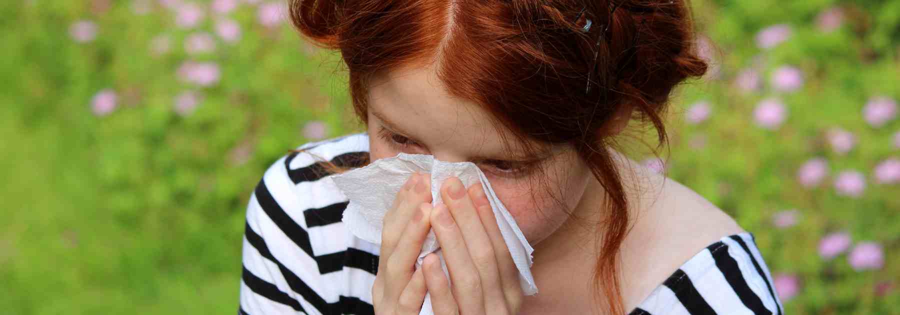 Get hay fever treatment quickly at Market Harborough Pharmacy. 