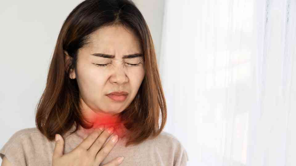 what to do about earache and throat hurts
