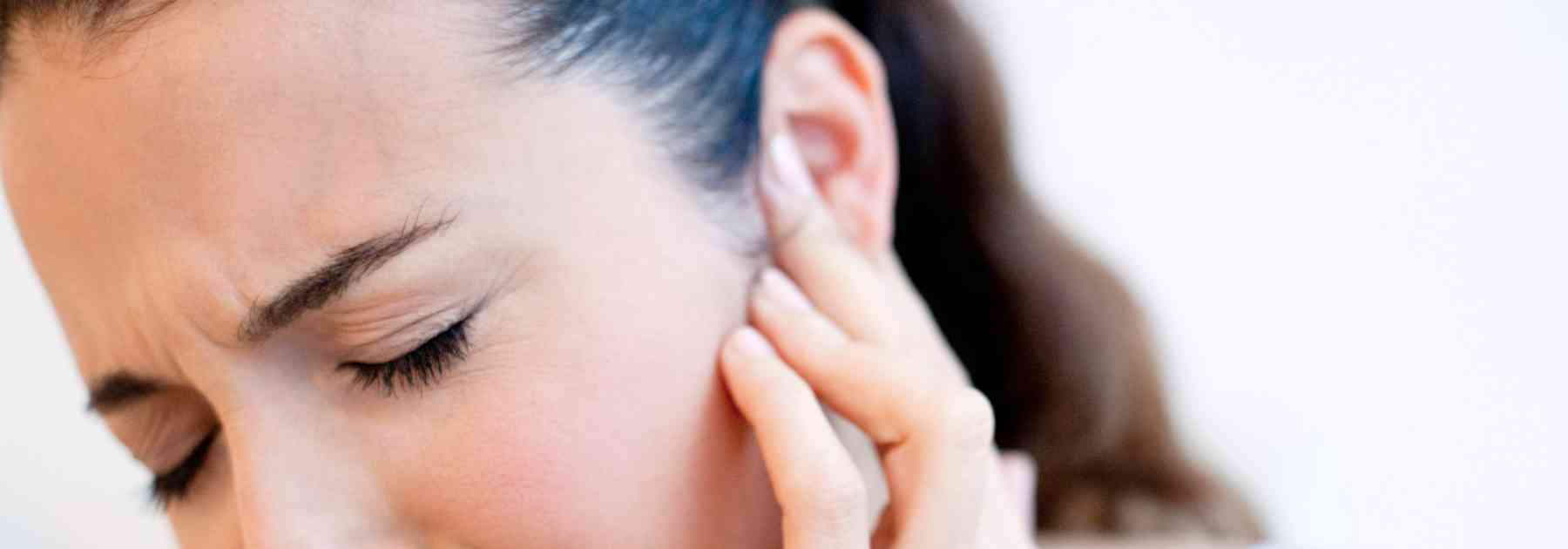 what to do if i have earache and throat hurts